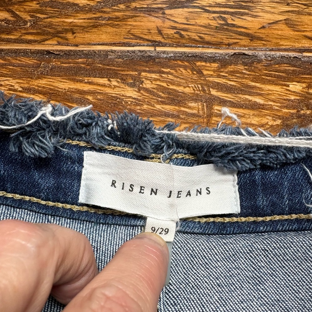 Risen Jeans High Rise Wide Leg Fray Hem & Waist Medium Wash Jeans Size 29" - Picture 13 of 15